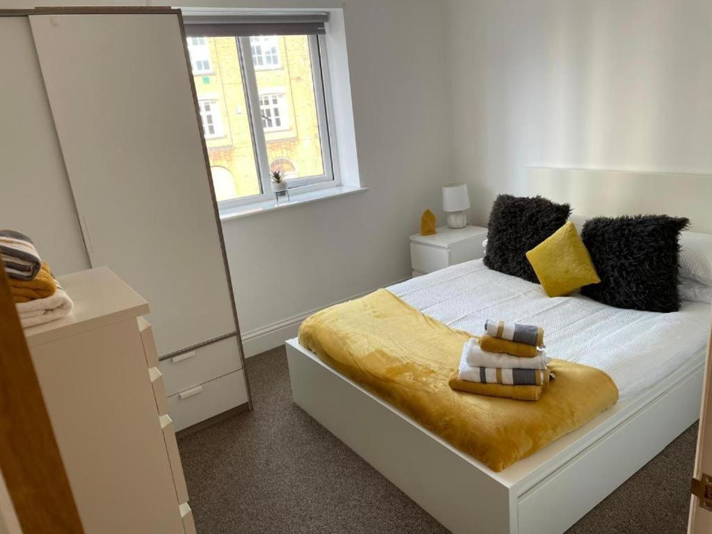 Central Hull Spacious Apartment H3 Kingston upon Hull Exterior photo